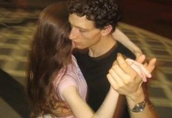 Tari Tango untuk Terapi Penyakit