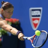 Ketat, Safina Lolos ke Babak Kedua