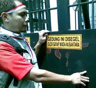 Massa Segel Kedubes Malaysia