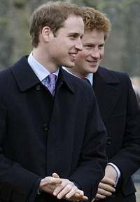 Ponsel Pangeran William Dibajak Reporter?