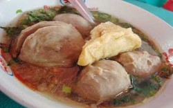 Hangat-Hangat Bakso Kuah