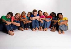 Mengajarkan Anak Bersikap Toleran