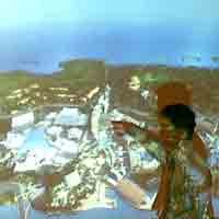 Singapura Jual Resorts World Sentosa ke Surabaya