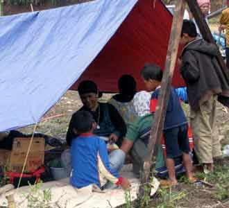 Penampungan Korban Gempa di Cianjur