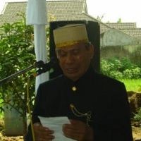 Tahir Djide Dimakamkan di TMP Cikutra