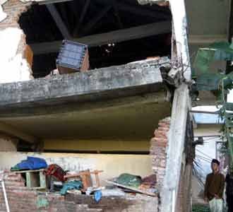 Bangunan Hancur, Santri Dipulangkan