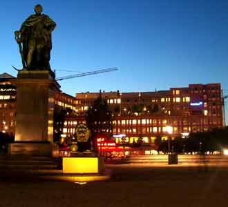 Menikmati Senja di Stockholm