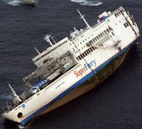 Kapal Ferry Tenggelam 