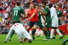 Gerrard : Rooney Tidak Diving