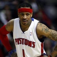 Iverson Mendekat ke Grizzlies