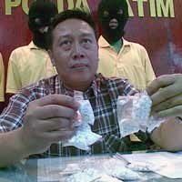 Edarkan Ribuan Pil, 2 Pelajar SMK Diringkus