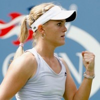 Oudin pun Pukau Federer