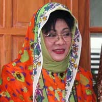 Tutut: Saya Lebih Senang Ngurus Cucu