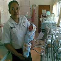 Bayi Kembar Juga Diprediksi Lahir Hari Ini