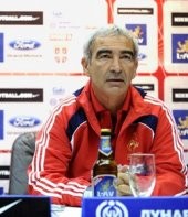 Domenech Tak Janjikan Hasil
