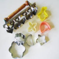 Cetakan Kue Kering Praktis