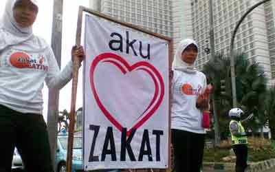 Kampanye Zakat di Bundaran HI