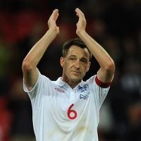 Inggris Lolos, Terry Diludahi