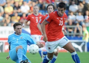 Empat Gol Baros Hidupkan Asa Ceko