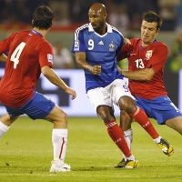 Prancis Tahan Langkah Serbia