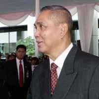 Try Sutrisno Beri Pengertian Kepada PM Malaysia