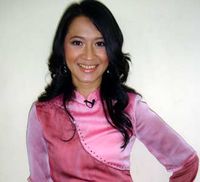 Okie Agustina Berbusana Muslimah