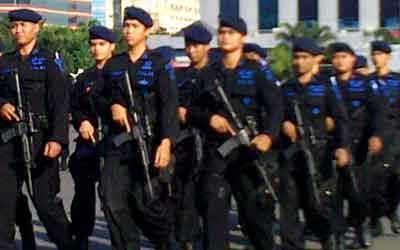 Apel Pasukan Operasi Ketupat 2009