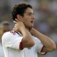 Milan Diimbangi Livorno Tanpa Gol