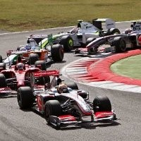 Hamilton Melintir, Brawn GP Meraja