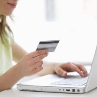 Ibu Selamatkan Anak dari Terkaman Predator Online