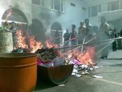 Kejari Bandung Musnahkan Ribuan Barang Bukti Perkara