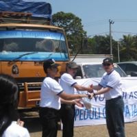 Astra Sumbang Korban Gempa