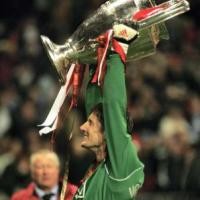 Inggris Kuasai Uang Liga Champions