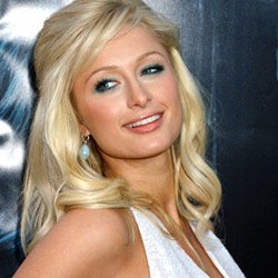 Absen Dugem, Paris Hilton Dituntut di Jerman