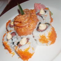 Digoyang Kelezatan Sushi Tengoku