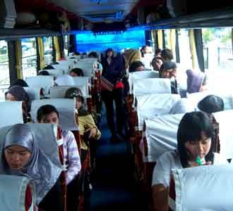 Mahasiswa Cirebon Mudik Bareng