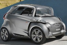 Peugeot Kawinkan Mobil Dengan Skuter