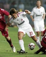 Milan Cari Inspirasi pada Pirlo