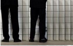 Kesulitan Memulai Kencing