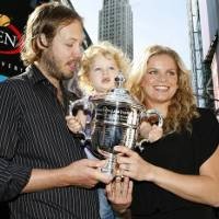 Ibu Clijsters Dipuji Inspirator