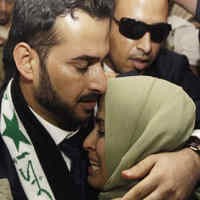 Pelempar Sepatu Bush Mengaku Disiksa dalam Penjara