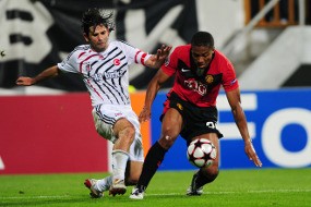 Gol Tunggal Scholes Menangkan MU