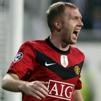 Valencia & Scholes Jadi Bintang MU