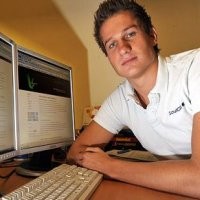 Disesatkan, Blogger Pelancong Tundukkan Agen Wisata