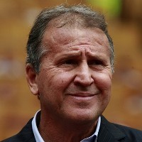 Zico Berlabuh di Olympiakos