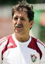 Kosta Rika Berharap pada Simoes