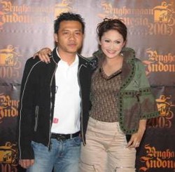 Krisdayanti-Anang Bertemu di Bali?
