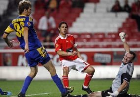 Tiga Poin Untuk Benfica & Everton