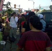 Jelang Lebaran, Pasar Tradisional Diserbu Warga