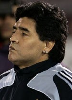Anting Maradona Disita Kantor Pajak